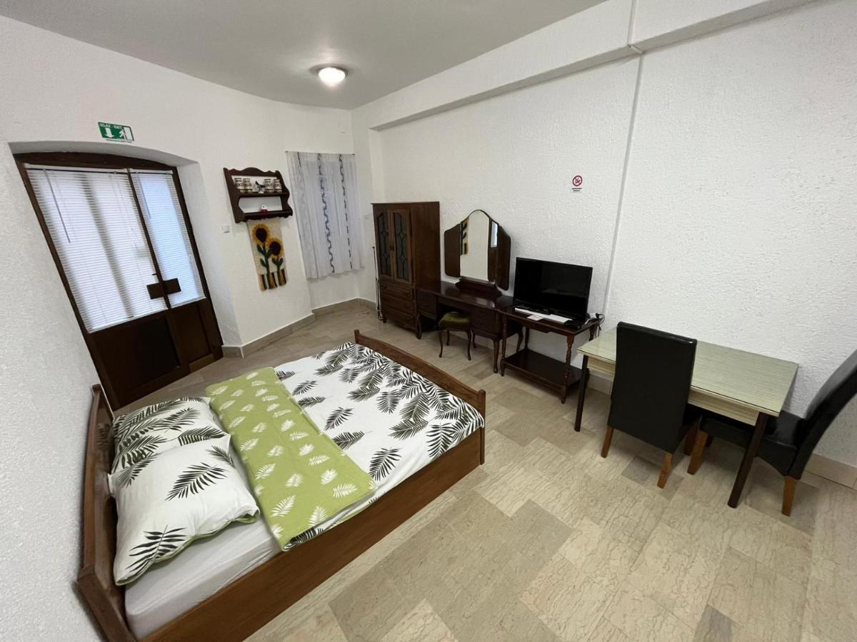 Old Town Apartment Medulin Zewnętrze zdjęcie